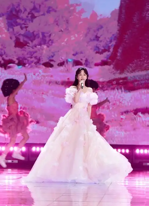 千玺)|张艺兴|王嘉尔|蔡徐坤|龚俊|时代少年团(马嘉祺,丁程鑫,宋亚轩