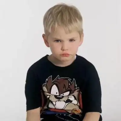 搞怪的男生头像小男孩恶搞头像