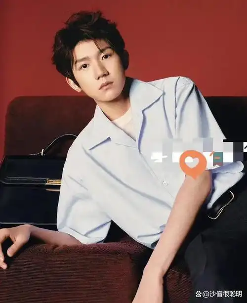 方逸伦杨洋杨幂任嘉伦宋威龙王一博王星越等艺人动态