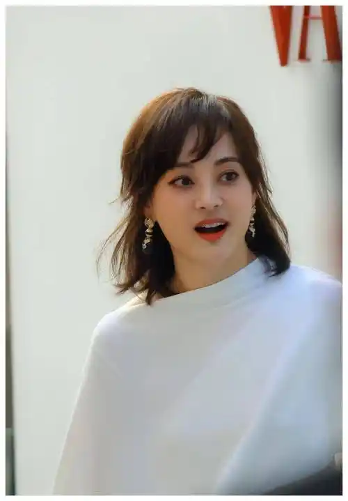 复古风回归!孙俪长发披肩,重返"甄嬛"点燃少女心