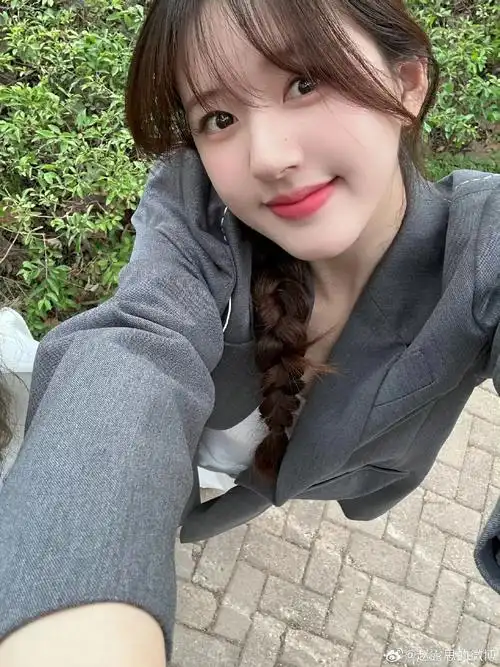 100张是抖音的极限,不是我的.#赵露思 #赵露思生日快乐  - 抖音