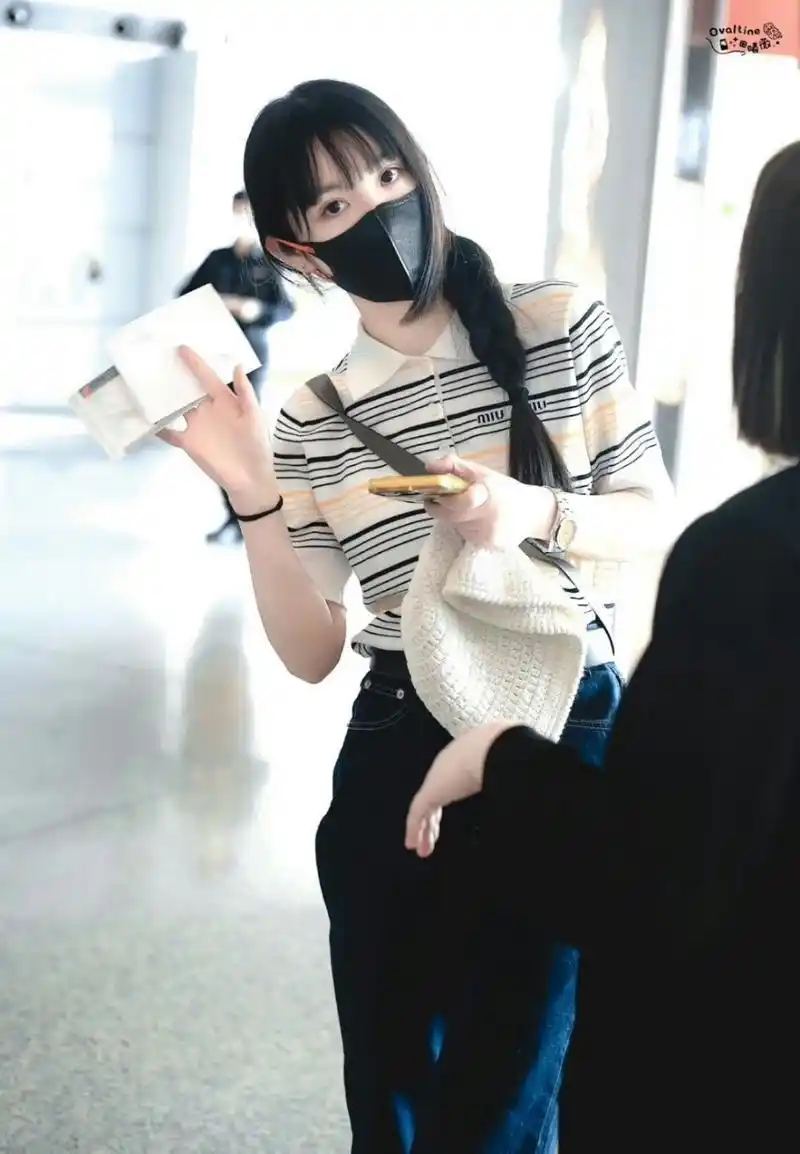 田曦薇单麻花辫# 田曦薇单麻花辫元气又可爱,真的太好看啦甜到人欣镲