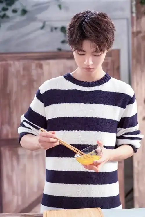 王俊凯出道十年变化##王俊凯14岁到24岁颜值变化