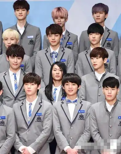 《produce 101》第二季举行发布会 宝儿领衔评委团亮相【组图】