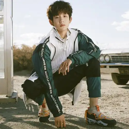 fila 19 夏季王源同款休闲男鞋