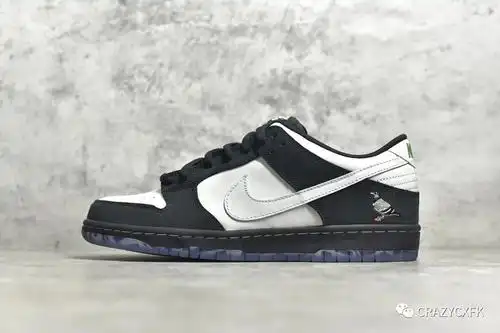 耐克鸽子 nike dunk sb low pro og 联名 staple 黑白熊猫滑板鞋