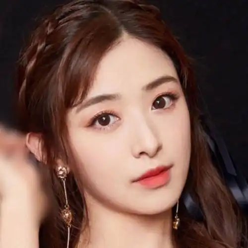 张含韵真的太有意思了换头像的骚操作让我满脸问号71