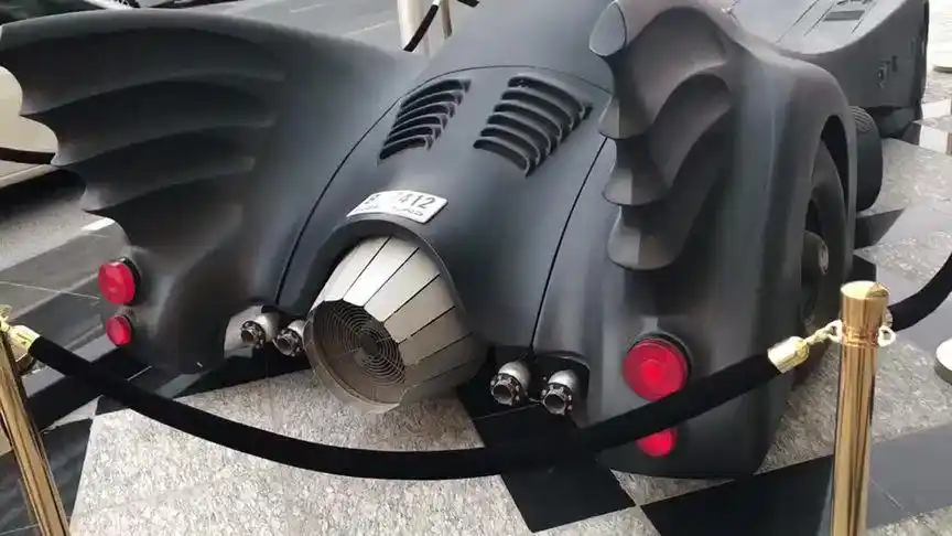 世界上最贵的车之一!土豪的玩具