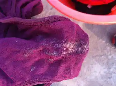 23岁女孩宫颈癌去世:女性月经有这种感觉,请多留心了