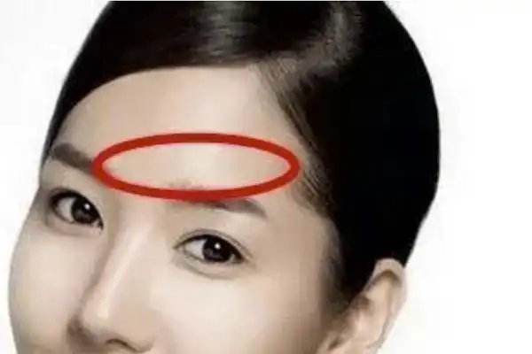 什么面相的女人短命(不长寿的面相特征)--风水,八字,解梦-玄空网