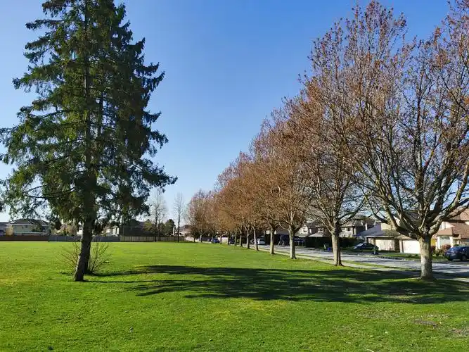 加拿大温哥华列治文市民公园