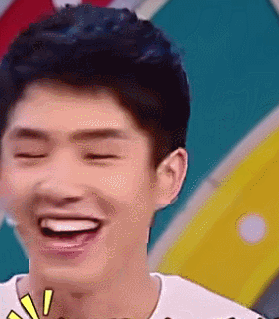 刘昊然开心帅气gif动图_动态图_表情包下载_soogif