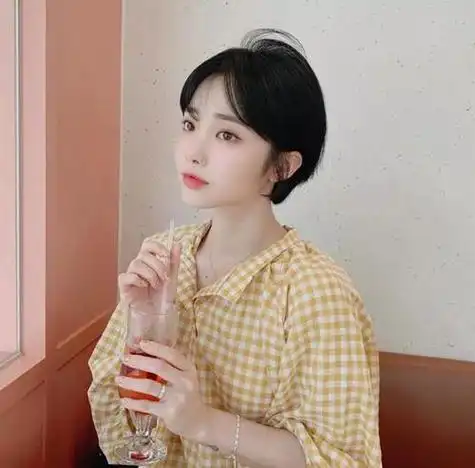 学生短发图片女2019最新款 2019最新短发发型图片女