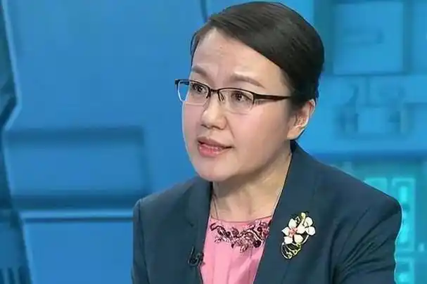 局座关门弟子李莉因多次预判美军阴谋被美军列入制裁黑名单