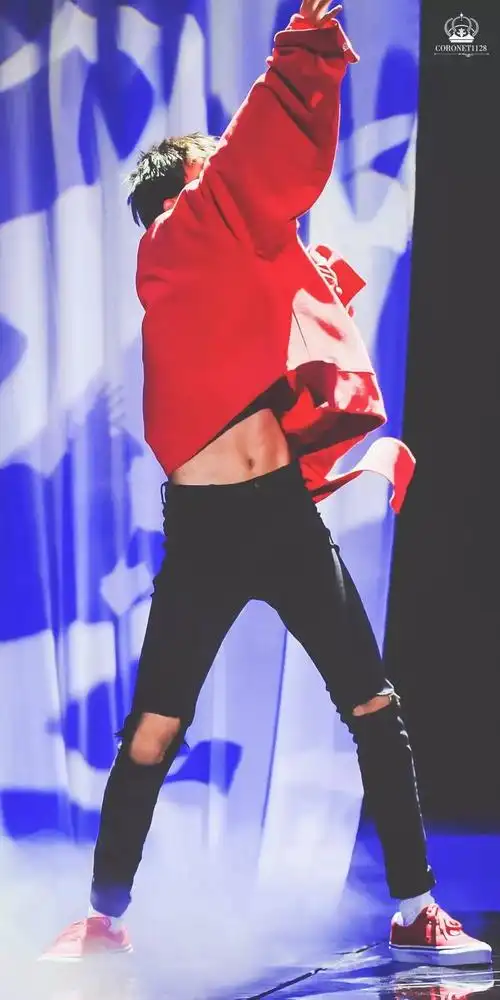 [tfboys][分享]181024 那些年千玺漏过的腹肌,是可以单独出道系列