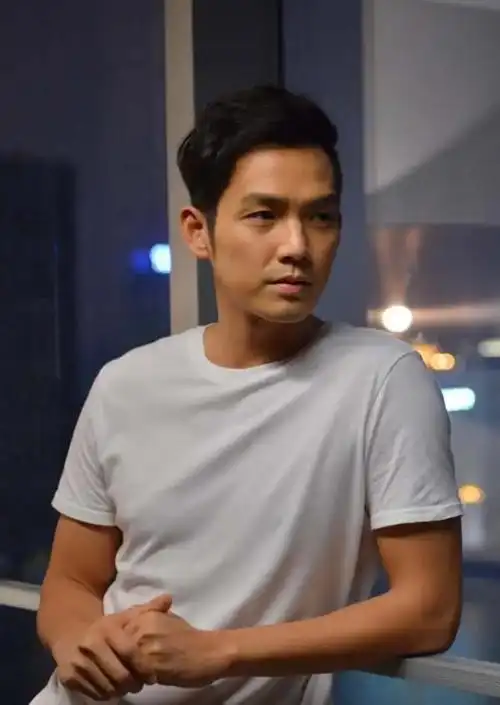 尖嘴猴腮还尬演贵公子这10位男明星告诉你什么叫贵气天成