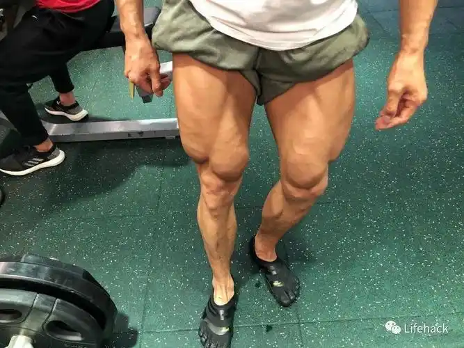 中国男生的腿,都练的怎么样了?_肌肉