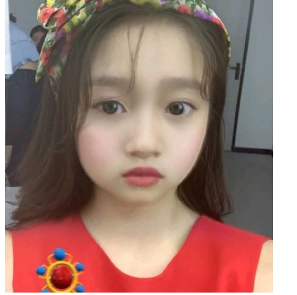 鹿晗关晓彤"宝宝"照片曝光,超萌超可爱,原来你们合体是这样的