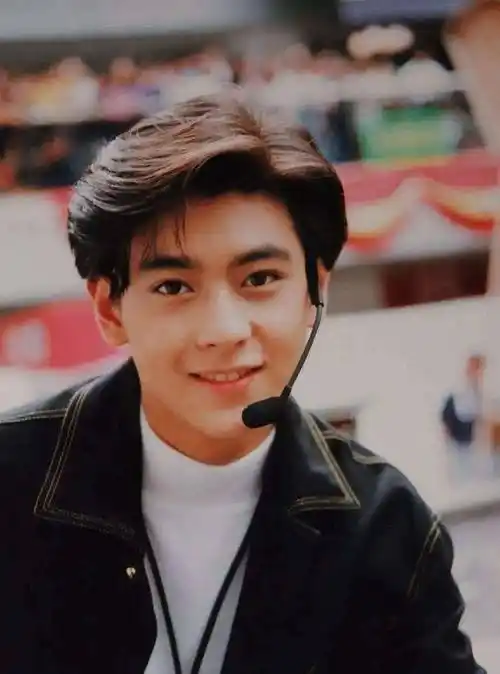 原创46岁的不老男神林志颖出道28年分享美照2个亮点是否注意到