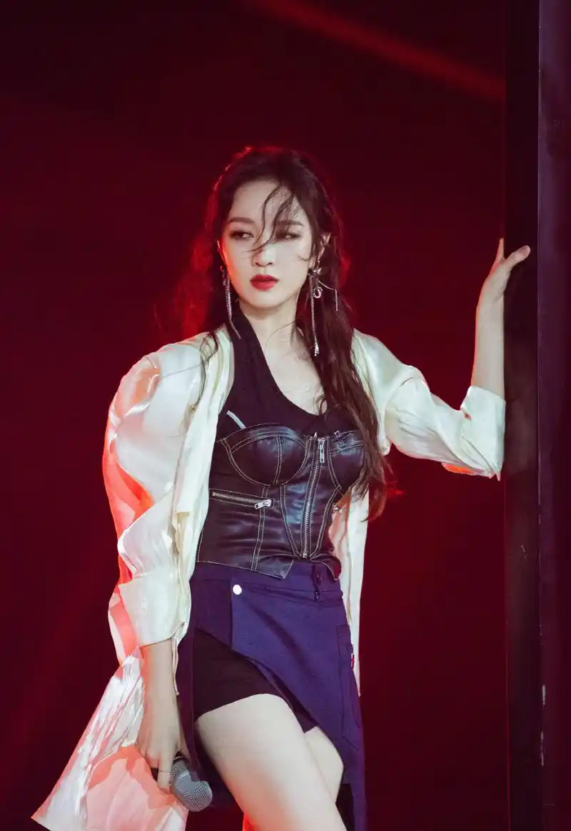 孟佳《乘风破浪的姐姐》第五期剧照图片