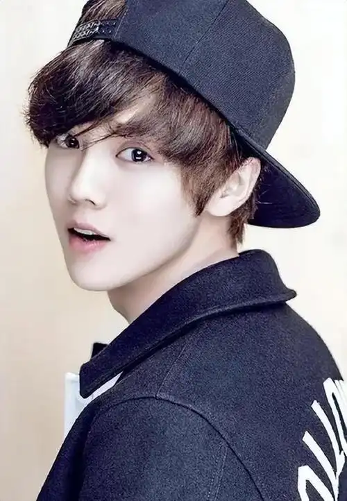 有一种差距叫鹿晗与关晓彤官宣7年两人为何还不领证