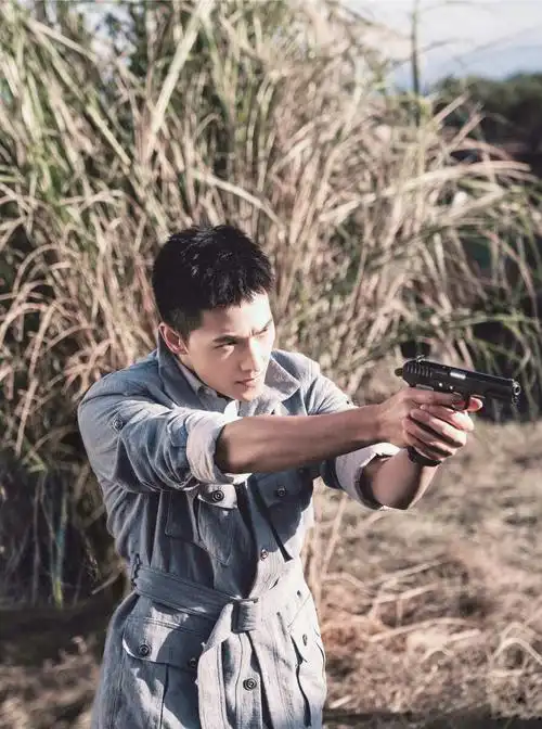 电影急先锋大年初一上映杨洋――雷震宇