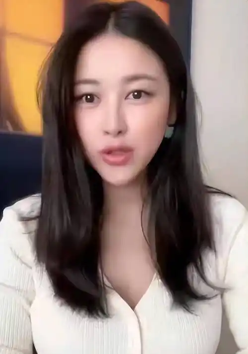 "京圈贵公主"朱珠:出生便是公主命,36岁却选择嫁给普通人_李泉_家人