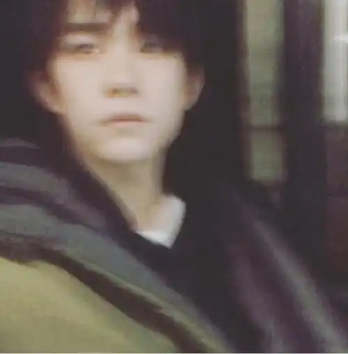 易烊千玺壁纸#ins风头像大户易烊千玺