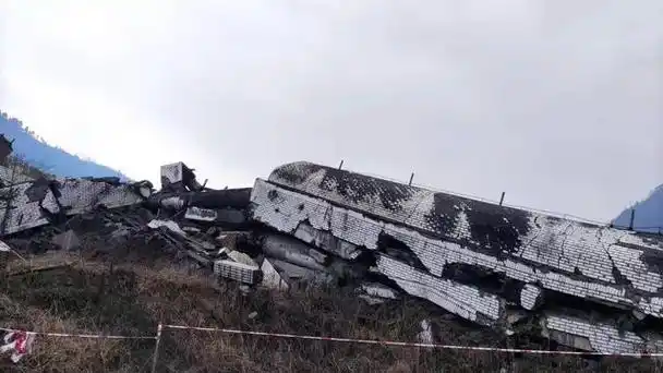 汶川地震遗址见证生命的坚韧与悲壮