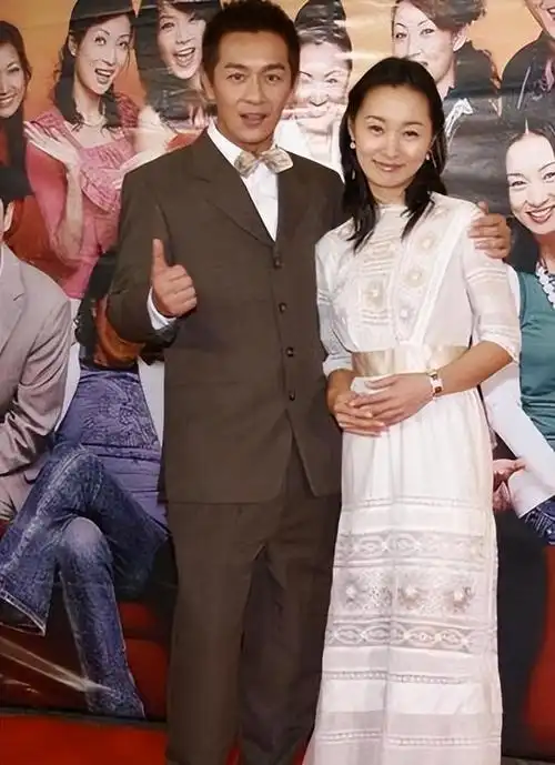 回顾蒋丽莎5年剖4胎从来不坐月子如今38岁的她老过54岁的丈夫