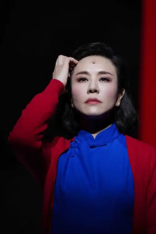 经典民族歌剧重排女高音歌唱家王莹献出江姐首秀