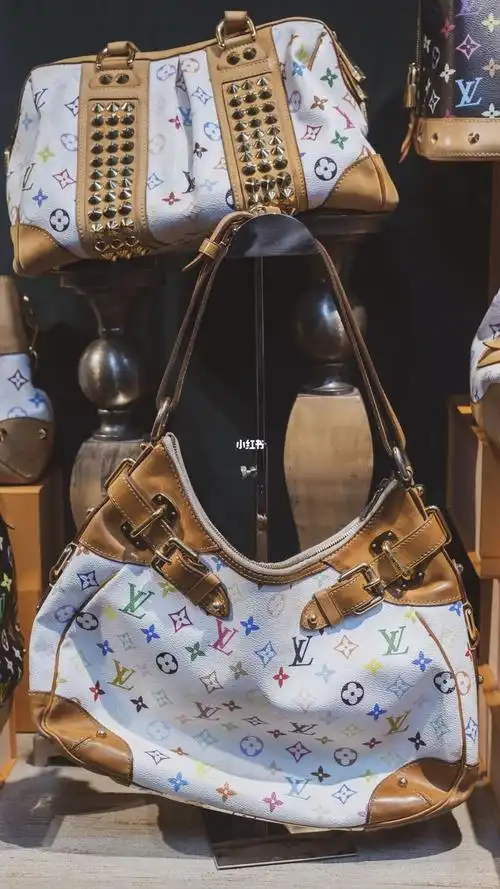 lv中古常青树 | 绝版的lv三彩系列_路易威登怎么样_中古_白三彩_百搭