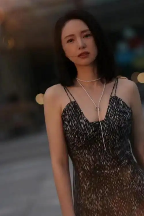 董璇步入四十,丰腴身姿更显成熟魅力,超越年轻岁月更显性感迷人