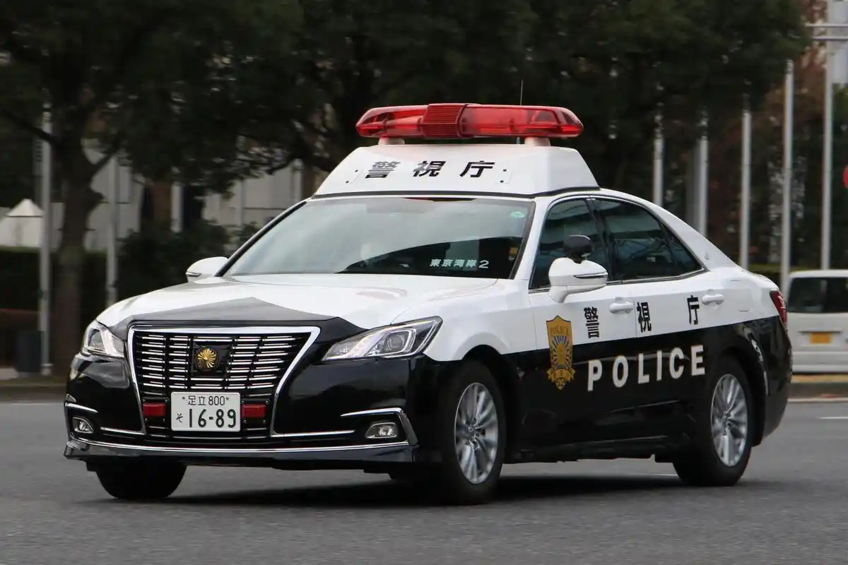 在日本开警车真是太幸福了除了各种性能车还有情怀经典车