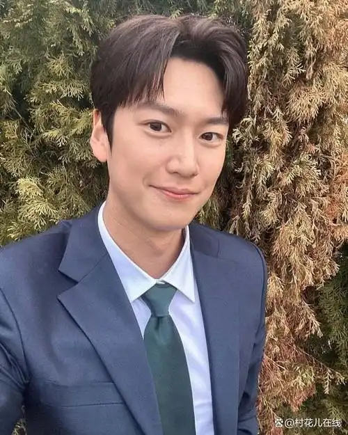 差点成歌手的韩剧演员泪之女王金智媛当过伴唱李钟硕会饶舌