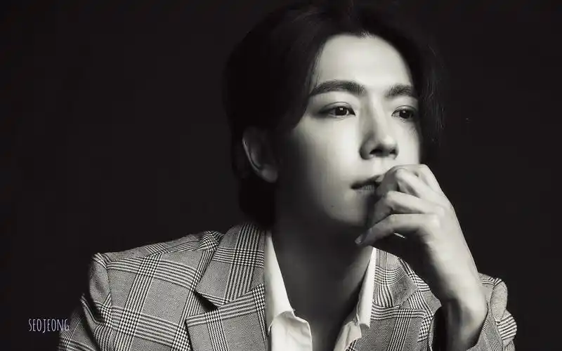 李东海sj日历饭修截图,谁说帅哥只靠脸?