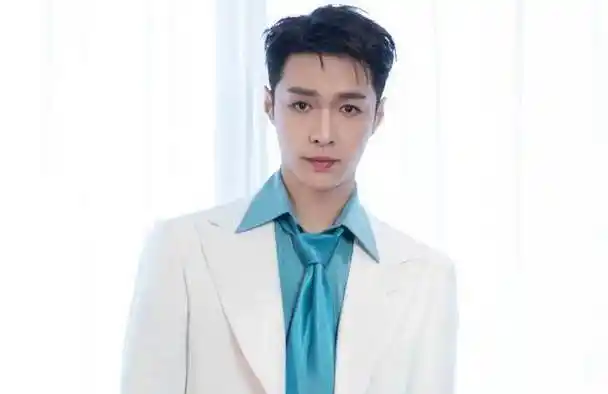 将录,蘑菇屋一家四口变五口,新加入的却不是大华_张艺兴_嘉宾_消息