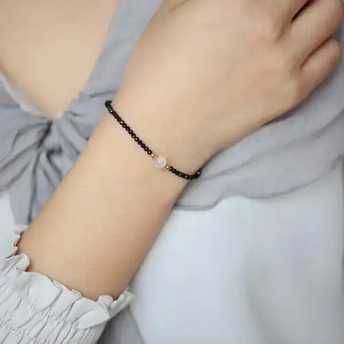 怎样才能快速单手戴上搭扣手链