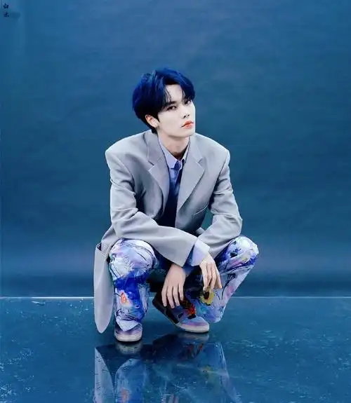 林彦俊超话·#林彦俊出道两周年#-蓝色的爱情schtroumpf@林彦俊