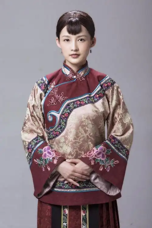 "田小娥"即将登场《白鹿原》李沁旗装照首曝光