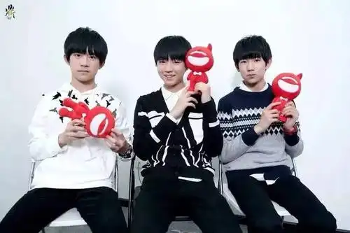 tfboys直播行程有误,只有易烊千玺直播并无凯源直播!