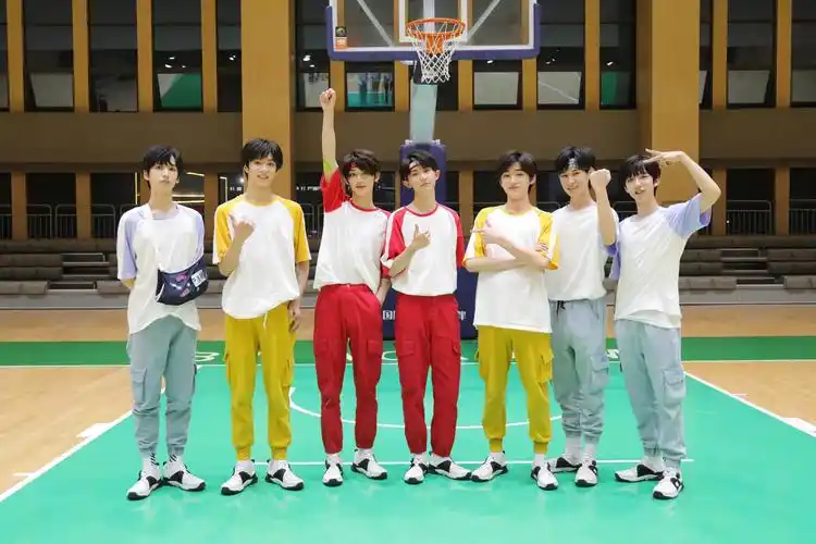 「时代少年团」关于时团的那些神仙文案