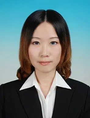 劳资的证件照有ps过!所以气色看起来超好~ 本人比较不耐看