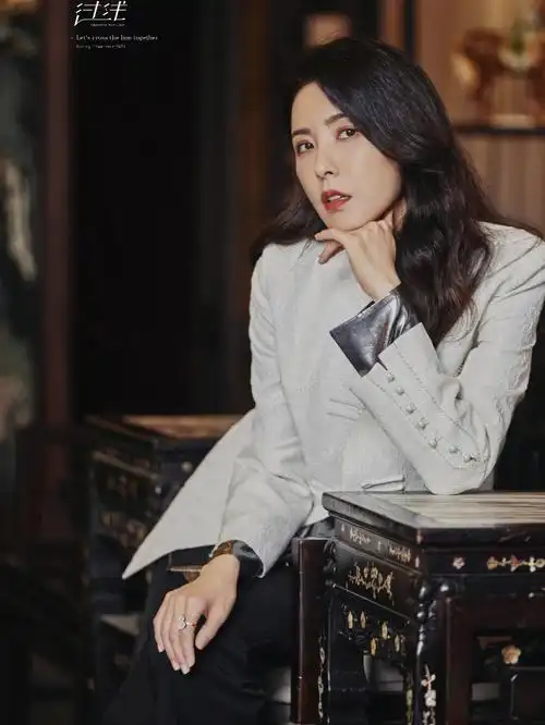 曾黎还是这么美73