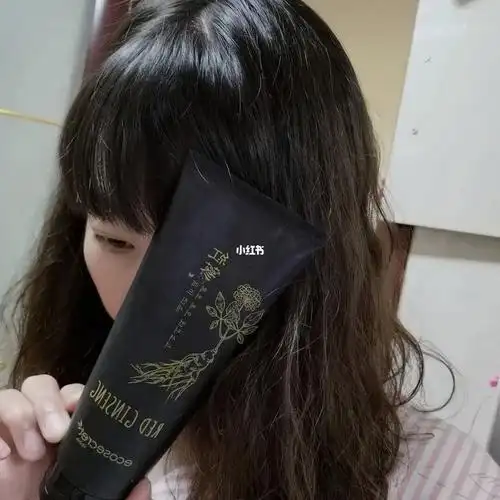 刚洗完的头发又顺又滑