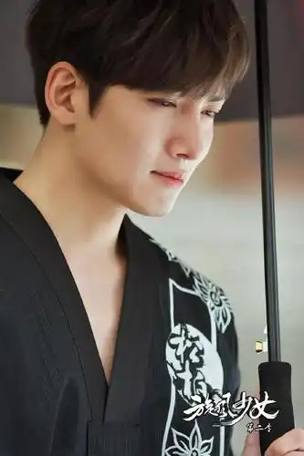 旋风少女第二季【2016】