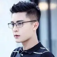 禁欲斯文败类眼镜男头像_微信头像图片大全