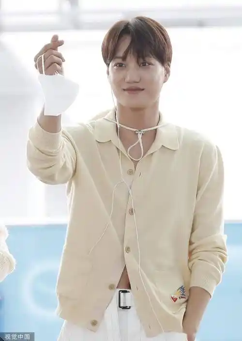 exo金钟仁和金钟大现身仁川机场 前往悉尼参加海外日程_时间_仁川