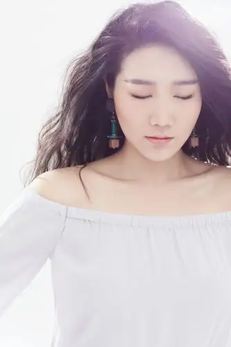 孙露唯美写真净化眼球 气质温婉灵气十足