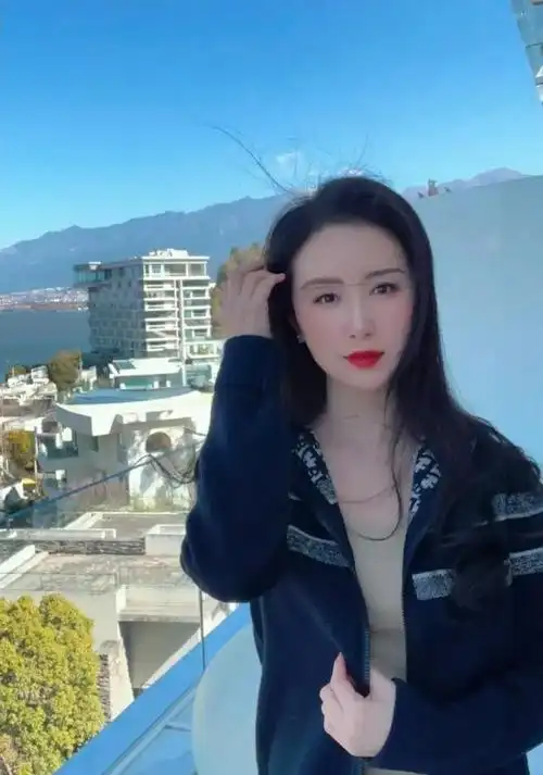 女艺人舒畅35岁无人敢娶的单身原因